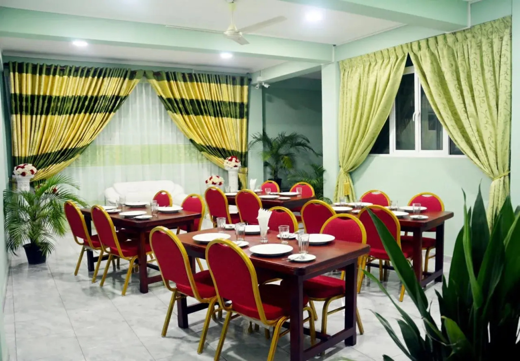 Kings Hotel Restaurant & Bar - Général