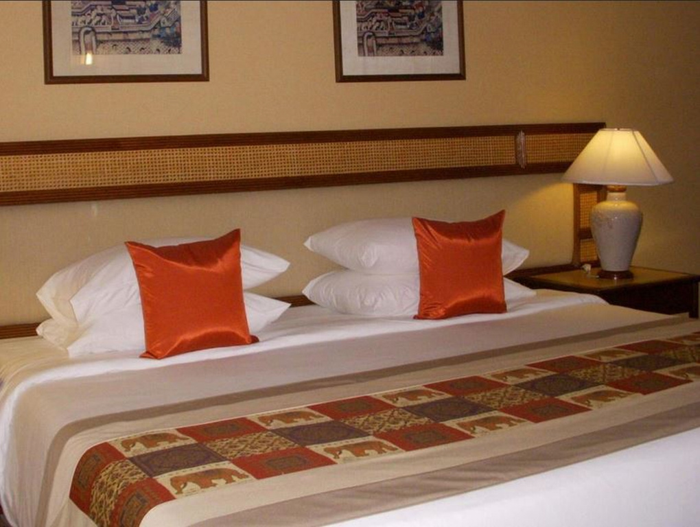Chiang Mai Plaza Hotel - Général