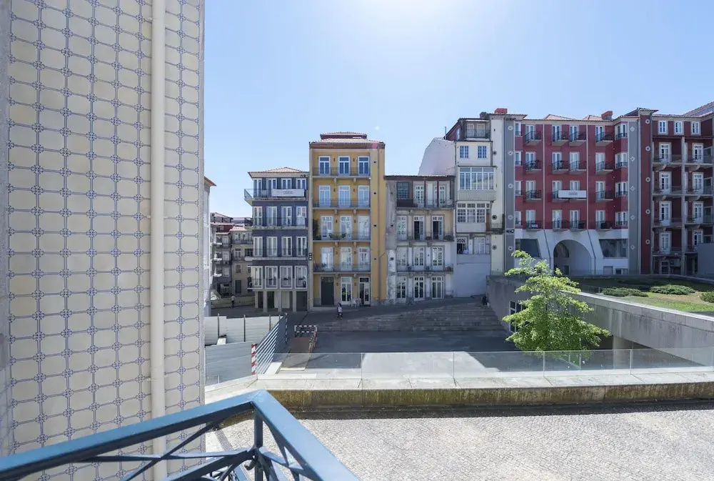 Tripas-Coração, São Bento Apartments