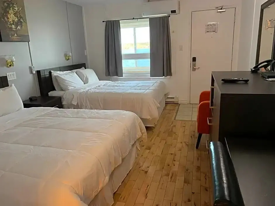 Deluxe room with sea view
