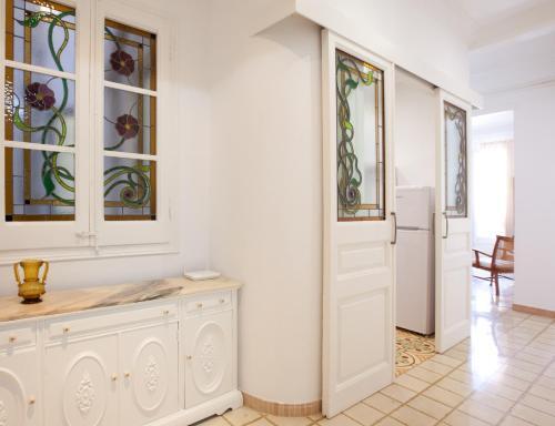 Hostal Muntaner by null