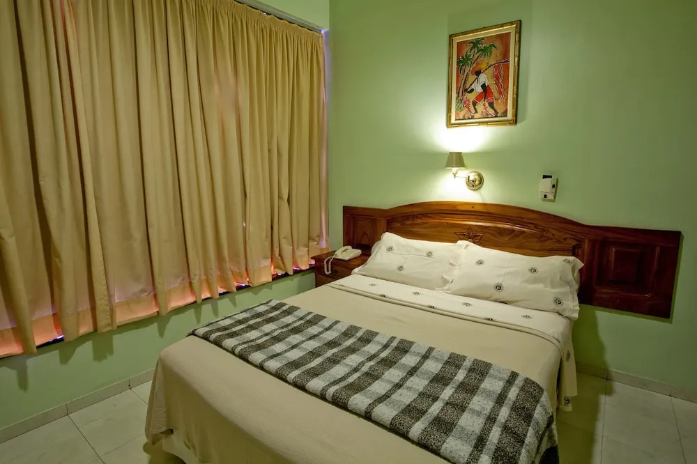Krystal Hotel - Chambres