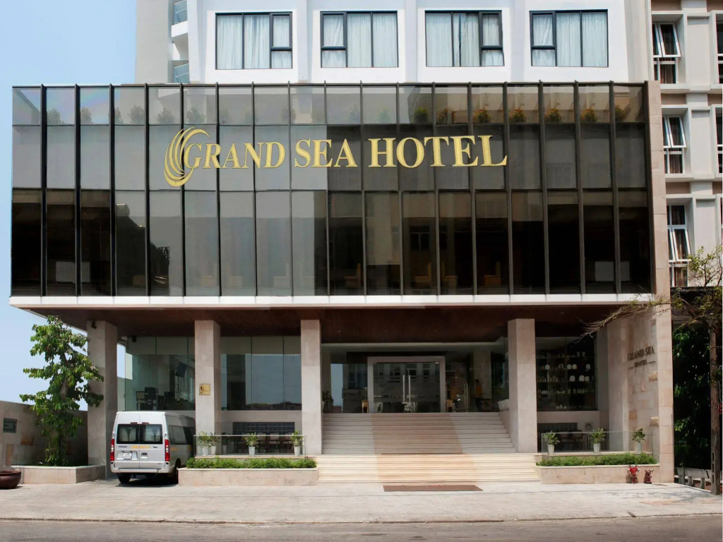 Grand Sea Hotel