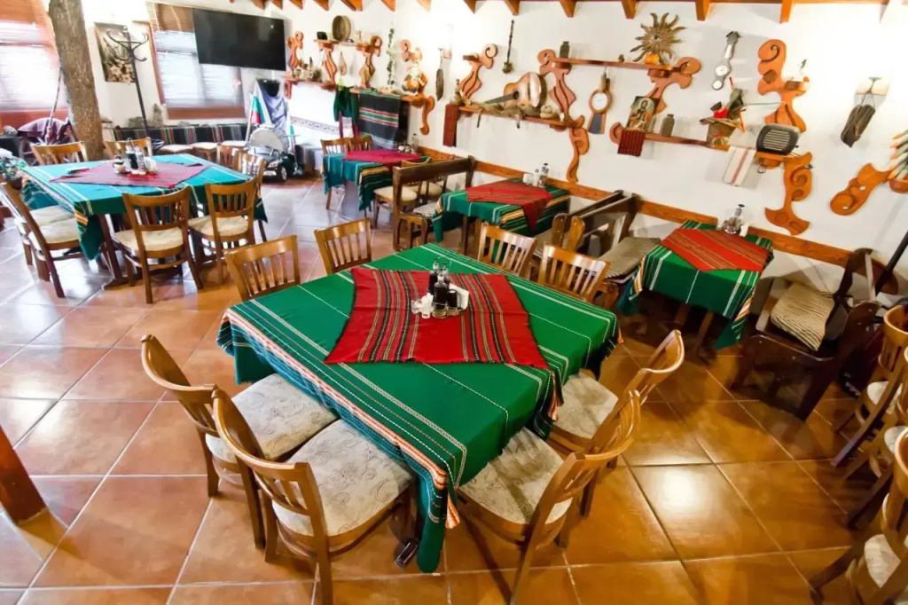 Family Hotel Victoria Gold - фото 9