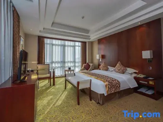 Deluxe Suite