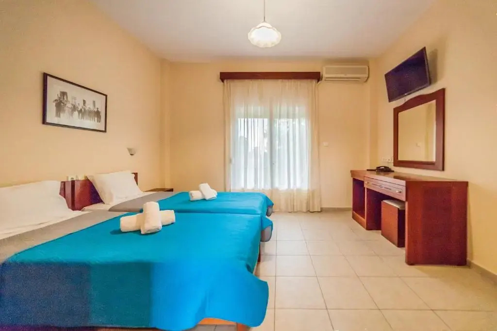 Double Studio (twin beds)