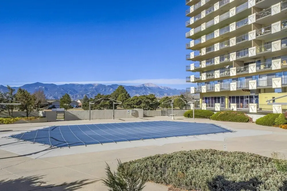 1BD Luxury Condococktail Loungebeautiful Views