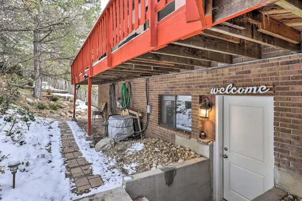 Cottonwood Heights Home w/ Deck!