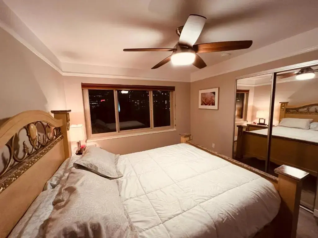 2 Bedroom Penthouse Downtown Seattle