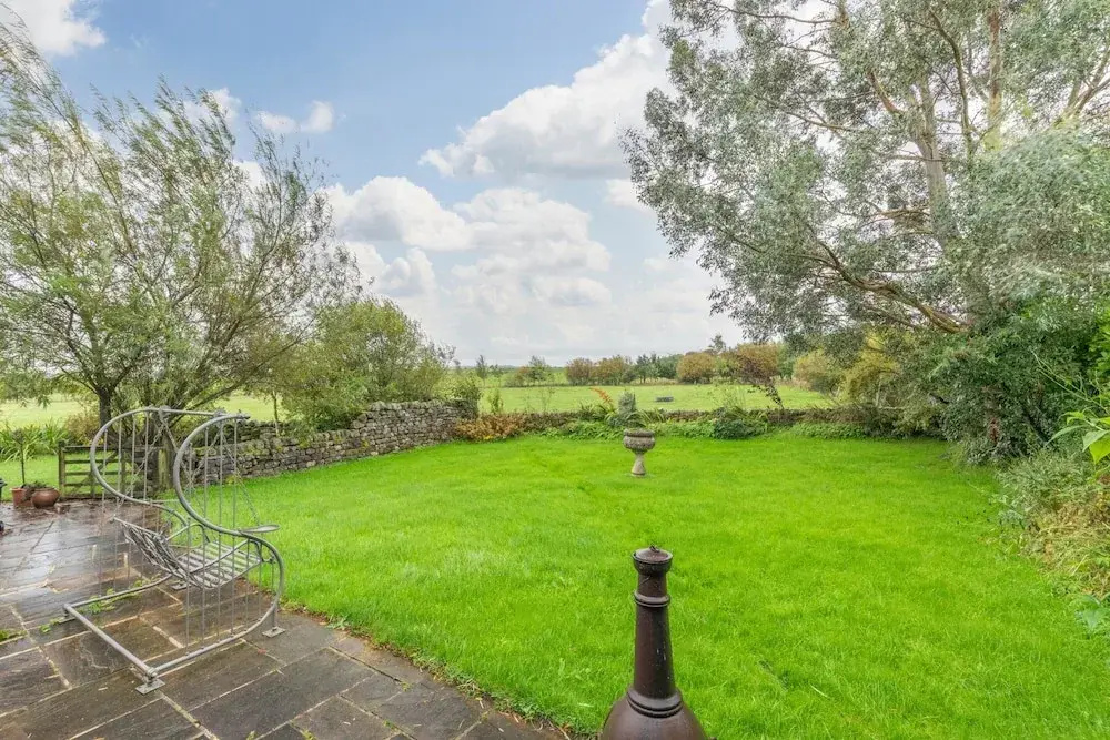 Country Farmhouse, Sleeps 13 & New 8seater Hot Tub