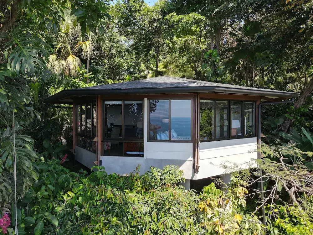 Premium Quadruple Bungalow twin beds