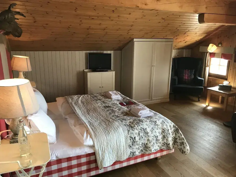 Comfort Double room (full double bed)