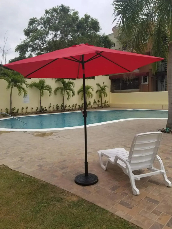 Cerro Altos jardin 809-488-8618