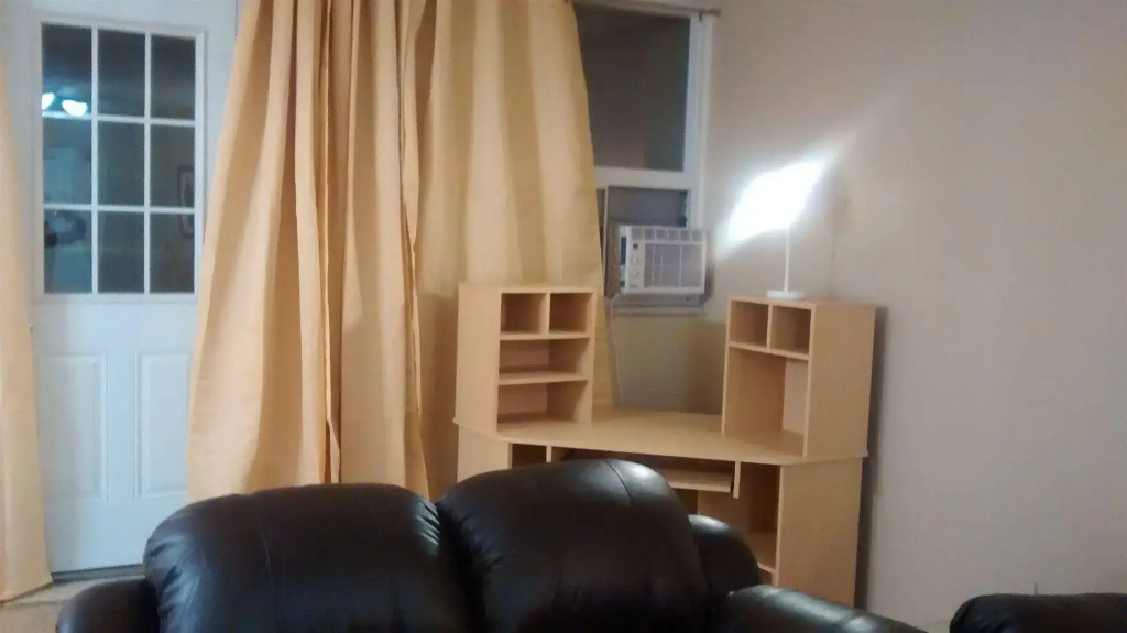 Toronto Furnished Living- Forest Manor