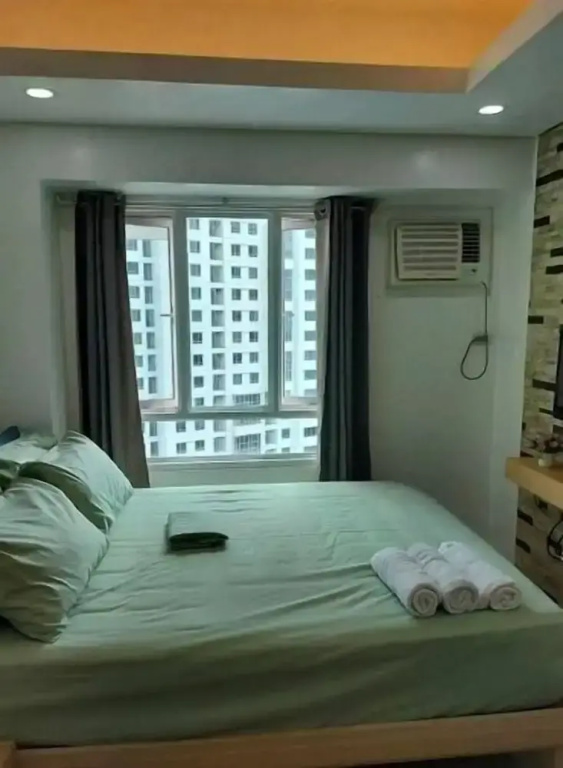 Executive Studio