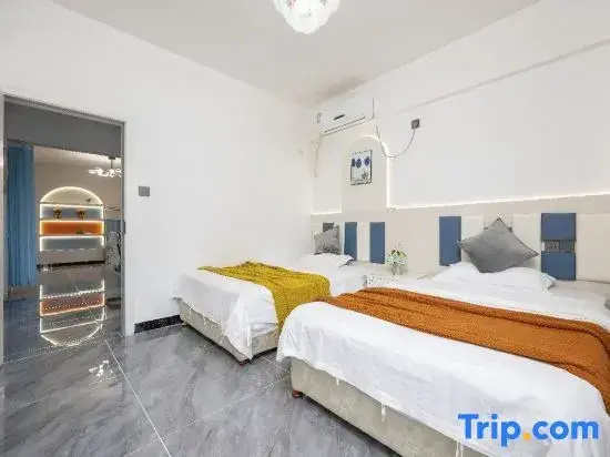 2 Bedrooms Suite with sea view