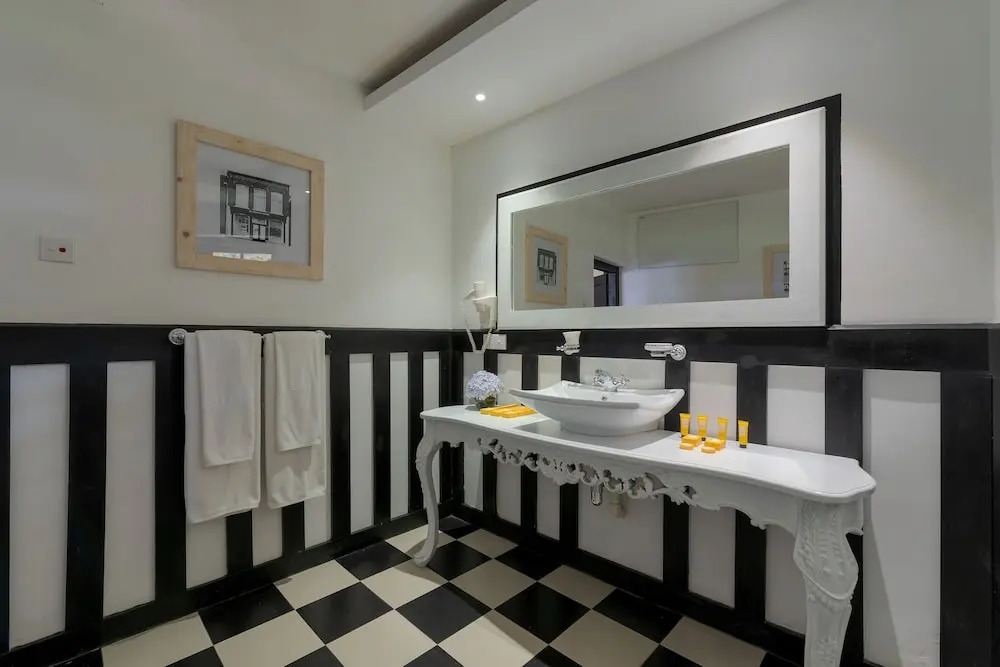 The Oliphant Boutique Villa