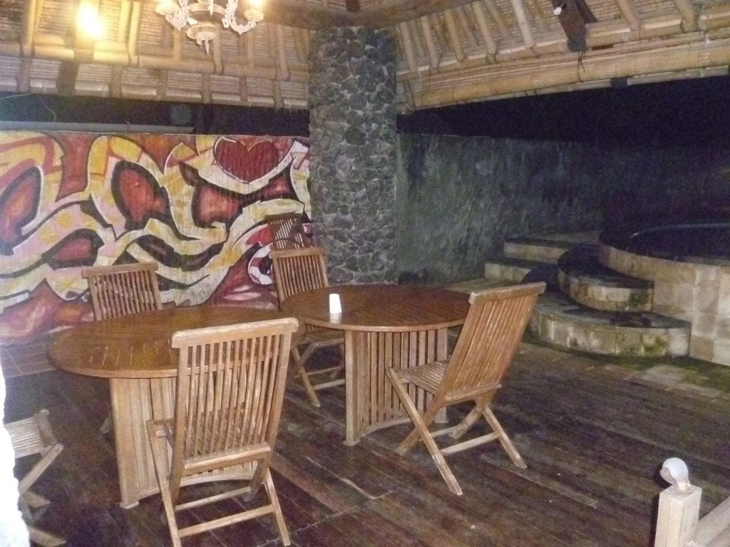 Food & Beverage