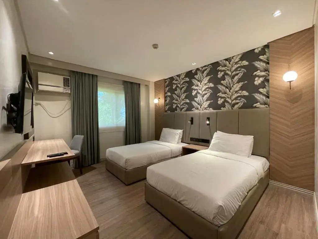 Luisita Central Park Hotel Room Type - Superior Double