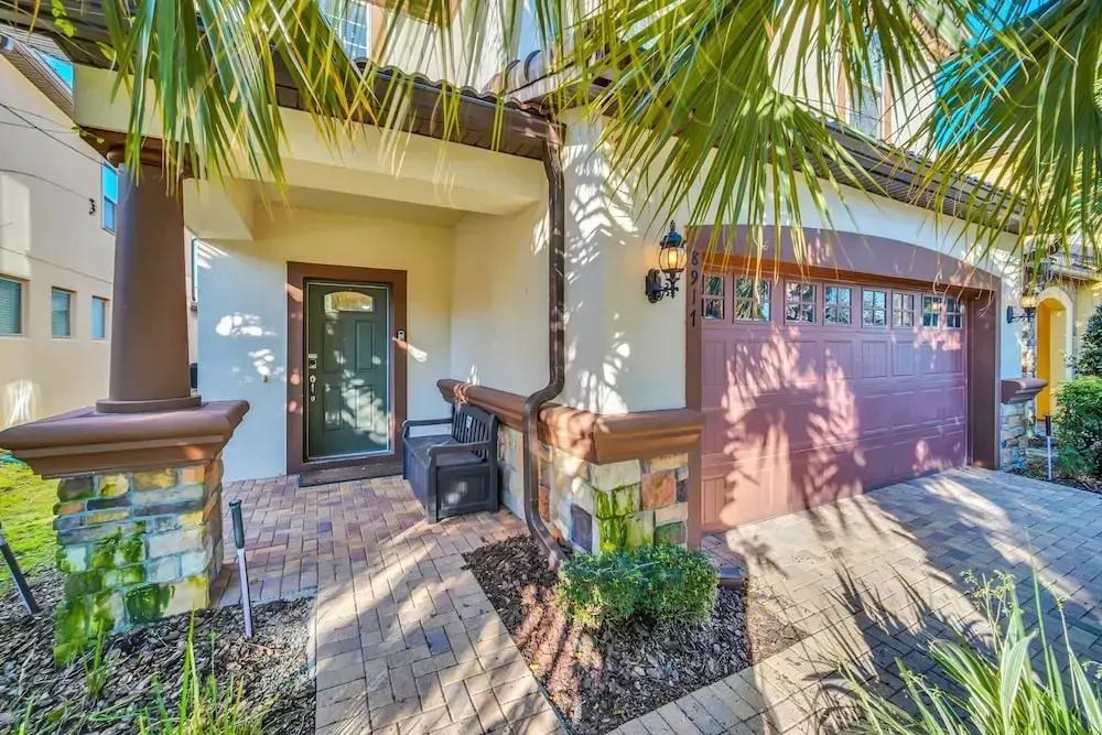 6 BR 4 BA Home Sleeps 14 Ww103