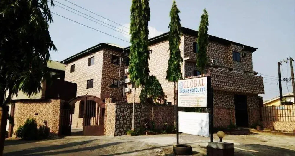 Global Dreams Hotel — фото