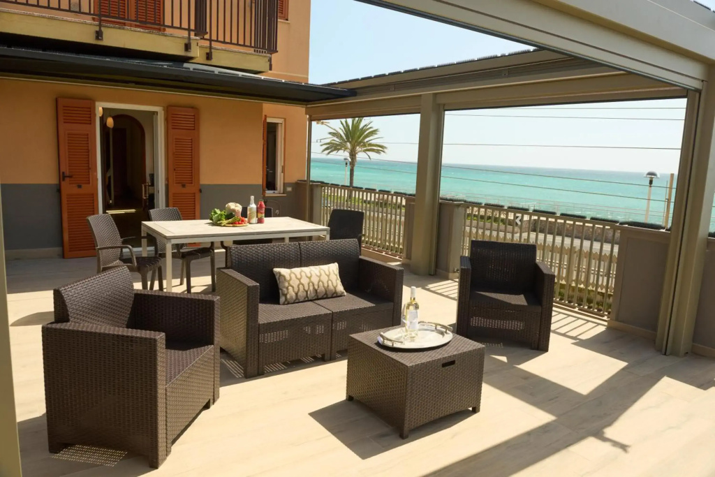 Terrazza sul mare a Pietra Ligure