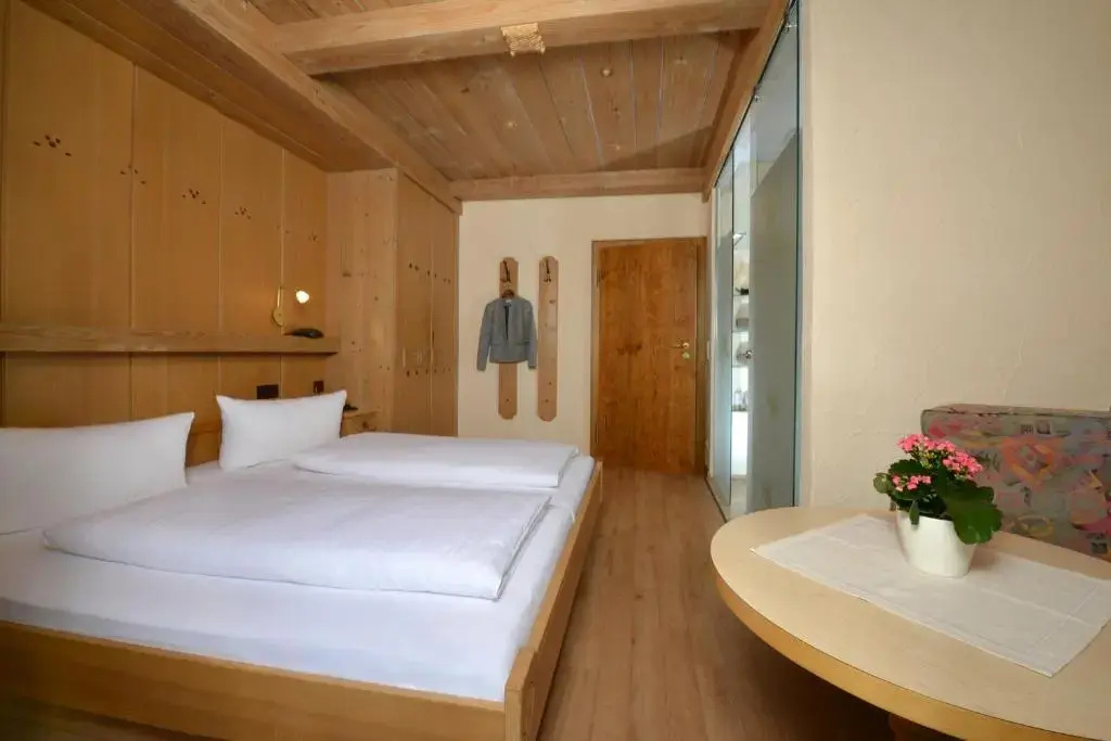 Hotel Edelweiß - Chambres
