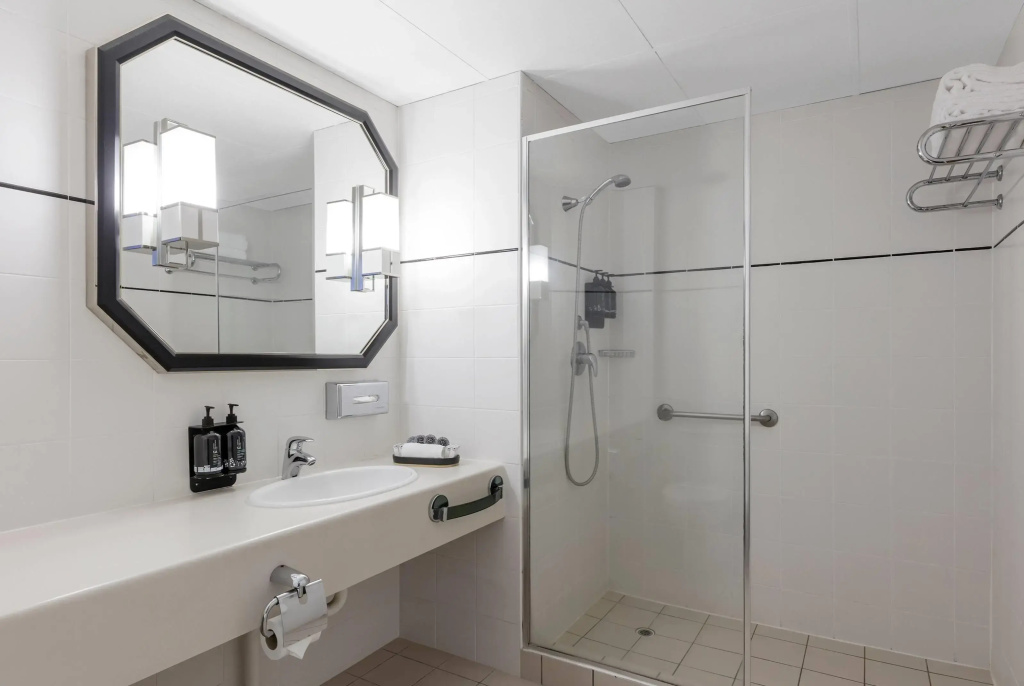 Ramada by Wyndham Diplomat Canberra - Général