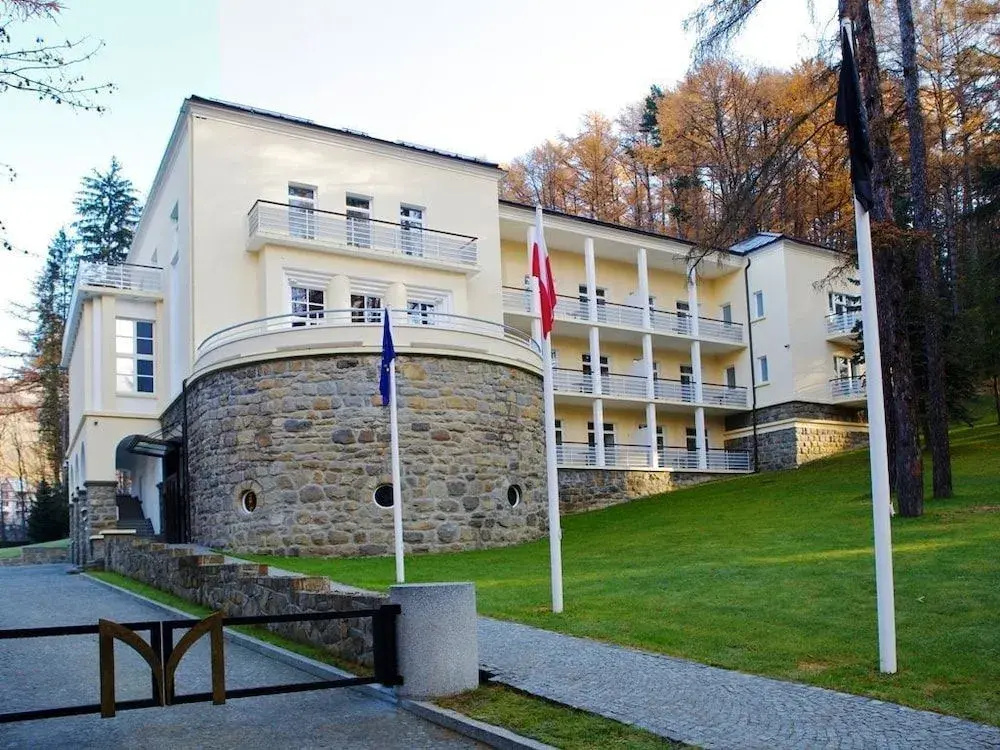Modrzewie Park Hotel