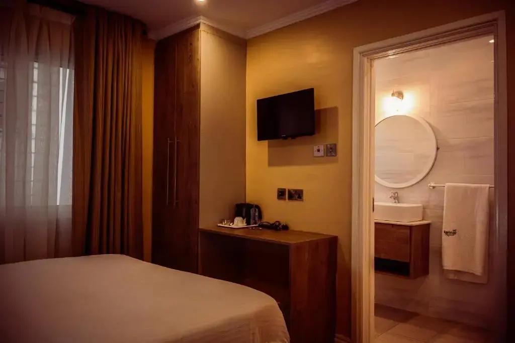 Standard Double room full double bed