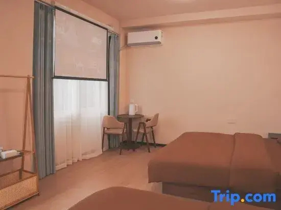 Deluxe Double room (twin beds)