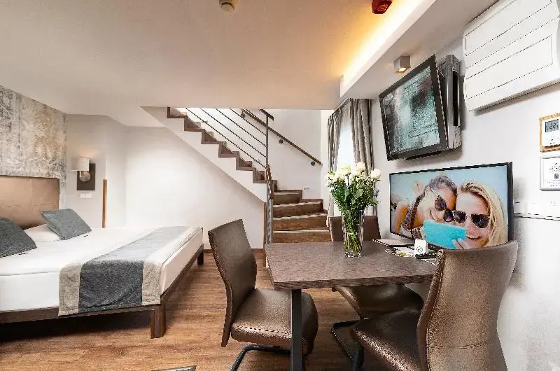 Opera Garden Hotel & Apartments - Chambres