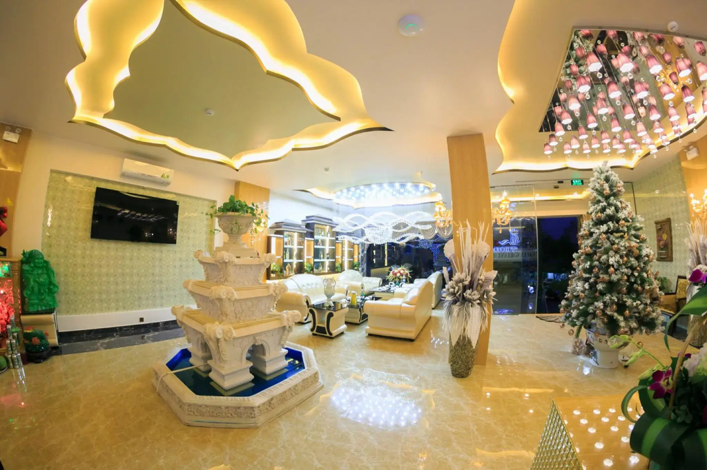 Food & Beverage