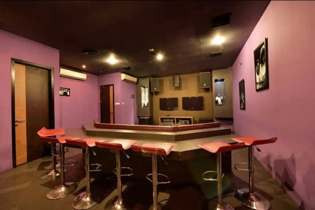 Golden Flower Hotel Bandung - фото 20