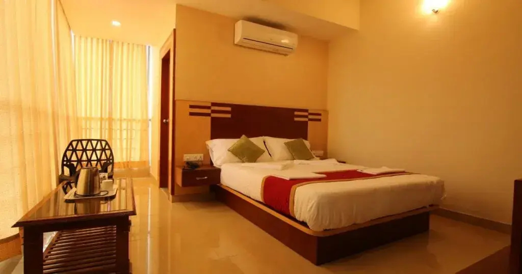 Hotel photo 12