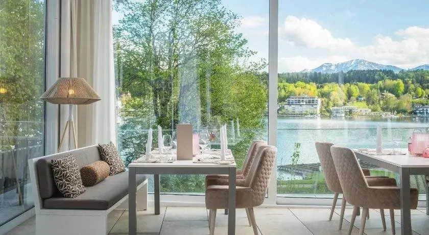 Balcony & Terrace