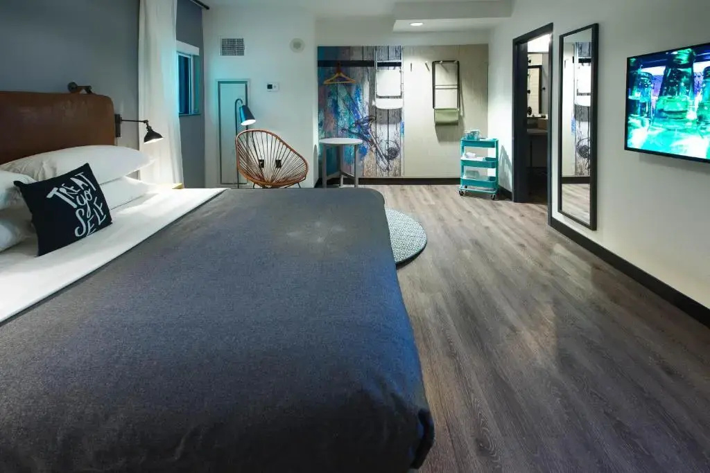 Moxy New Orleans Downtown French Quarter Area - Chambres