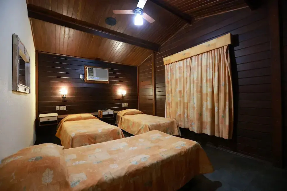 Hotel Berro D'Água Eco Resort - Chambres