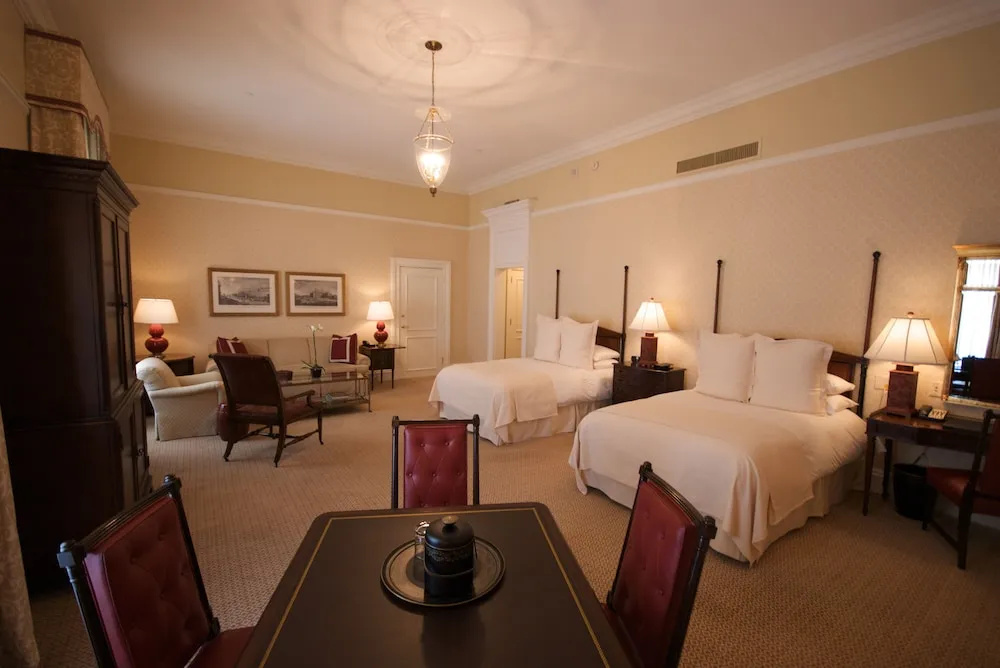 Capital Hotel - Chambres