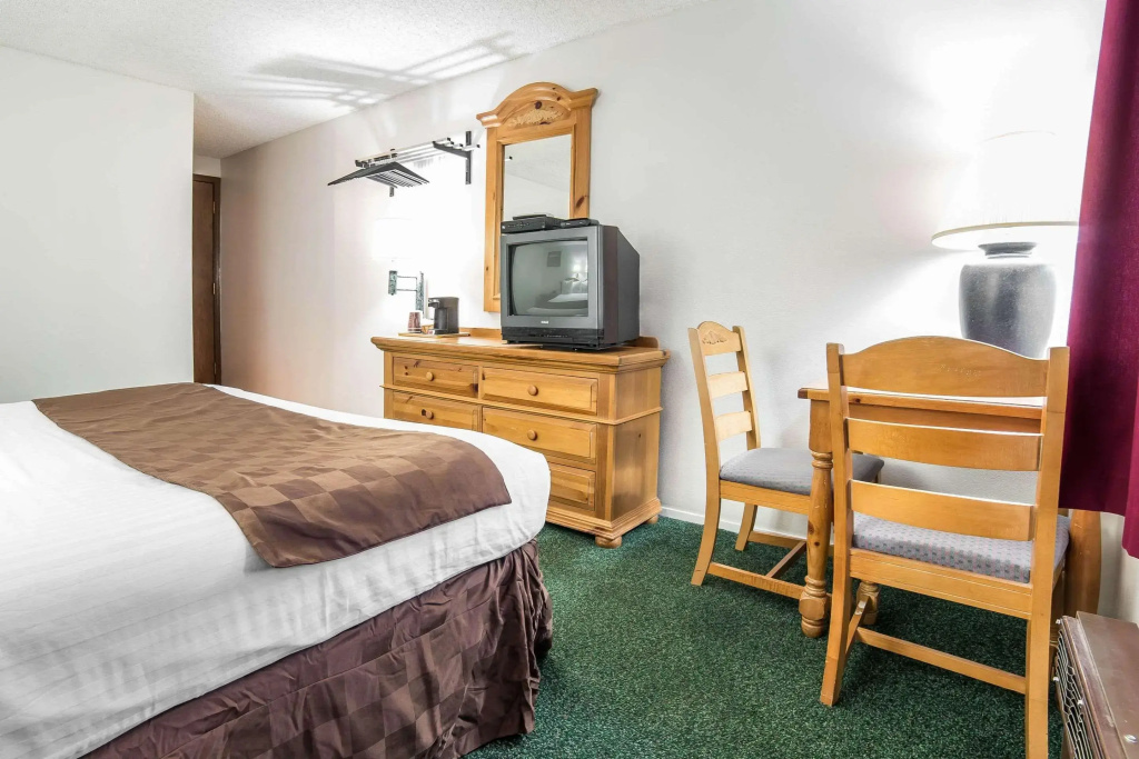 Rodeway Inn Bryce Canyon — 5
