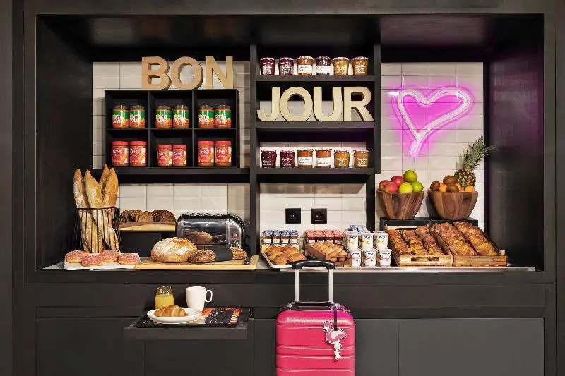 Afficher la photo 6 — Moxy Lille City Center France