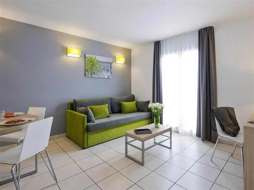 Отель Aparthotel Adagio Access Nice Magnan в Ницце