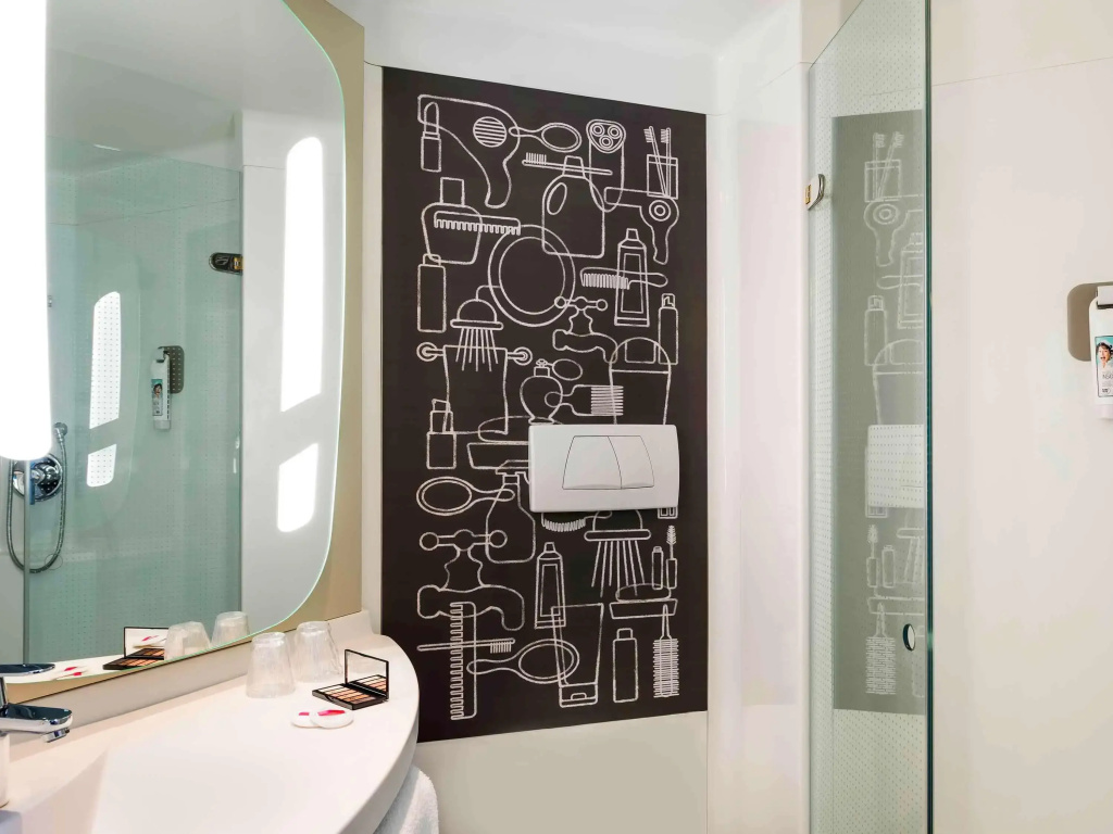 ibis Paris Saint-Denis Stade Sud 8