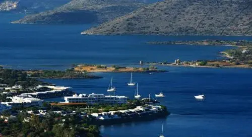 Beach & Waterfront