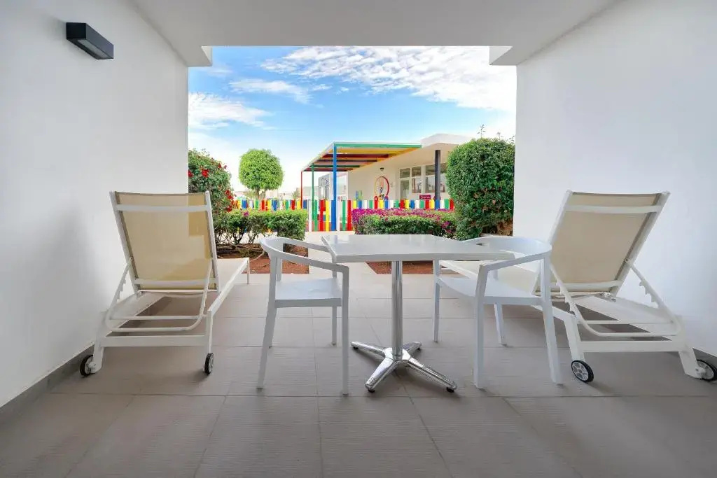 Aequora Lanzarote Suites - Chambres