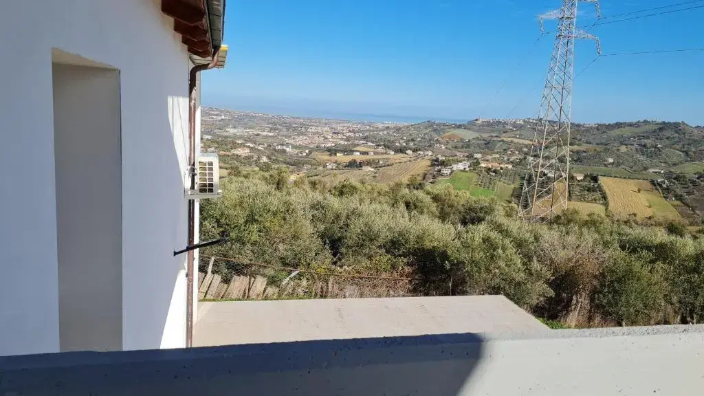 Standard Double room with sea view (full double bed)
