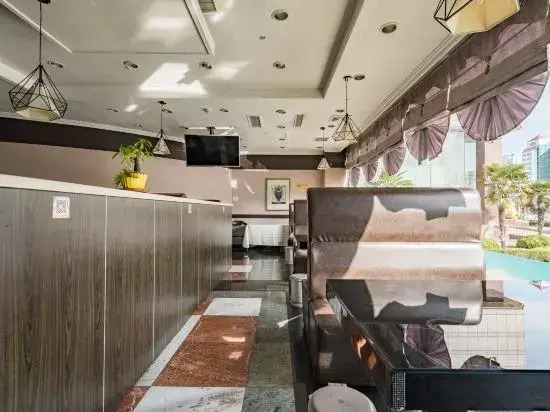 Jining Swiss-Park Hotel — фото 4