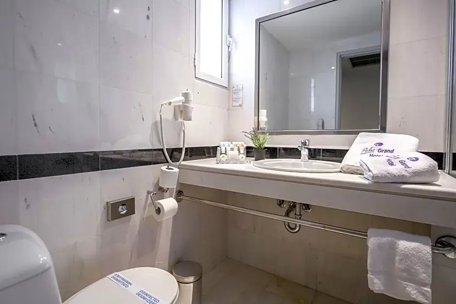 Polis Grand Hotel - Chambres