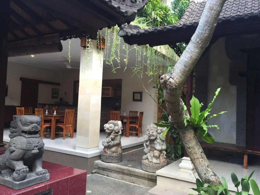 Teja Homestay