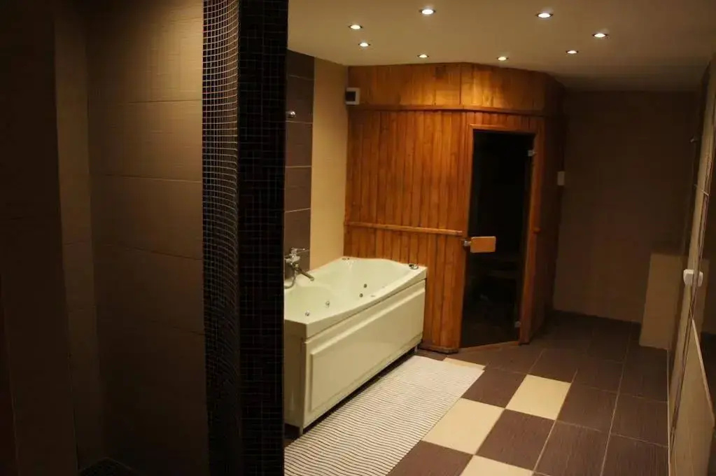 Hotel photo 8